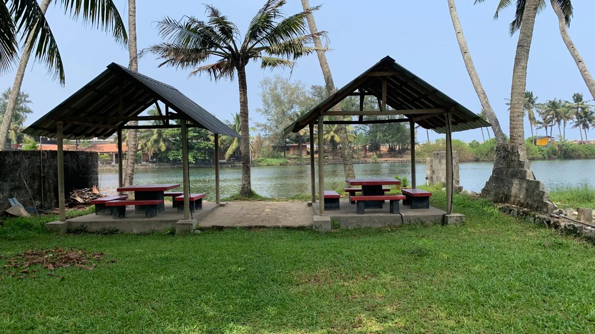 Camping Kappil Oasis Inn Varkala